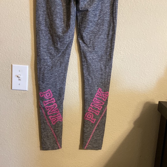 Victoria Secret Pink Yoga pants size XS - Picture 4 of 5